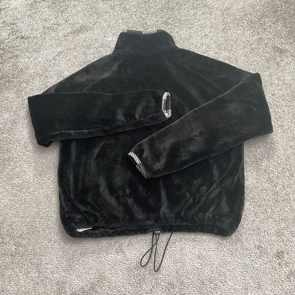 Disney Soft Plush Sequin Mickey Mouse Cropped Jacket Womens 2L Black 1/4 Zip - Picture 2 of 13